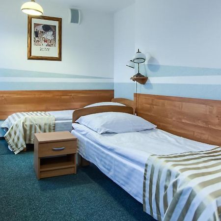 Hotel Konin Konin  Eksteriør bilde