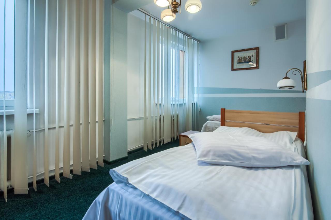 Hotel Konin Konin  Eksteriør bilde