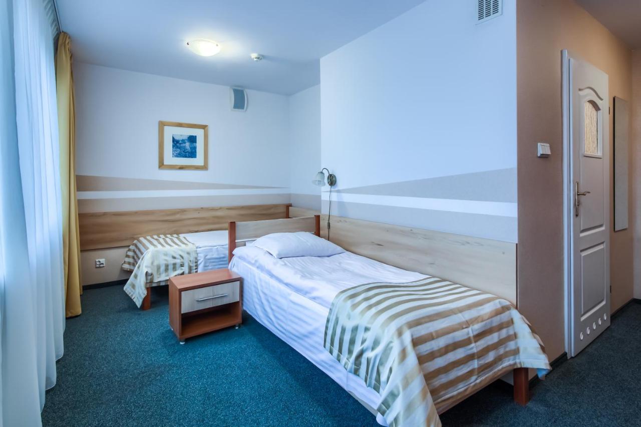 Hotel Konin Konin  Eksteriør bilde