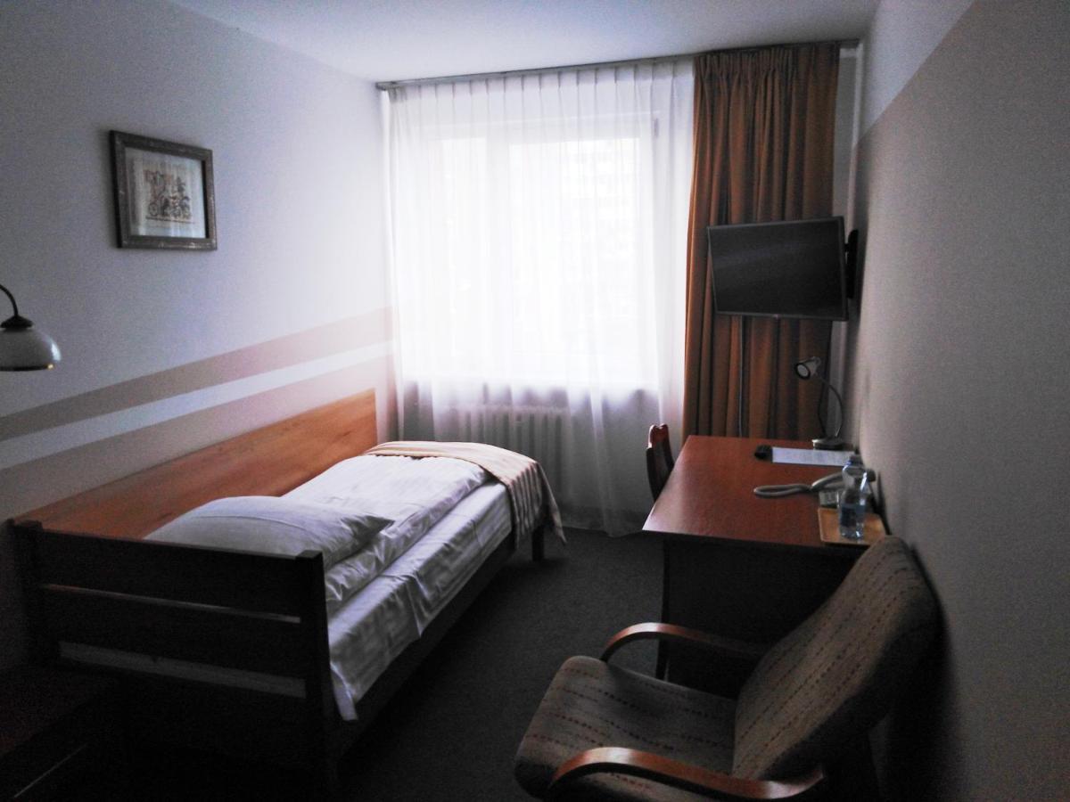 Hotel Konin Konin  Eksteriør bilde