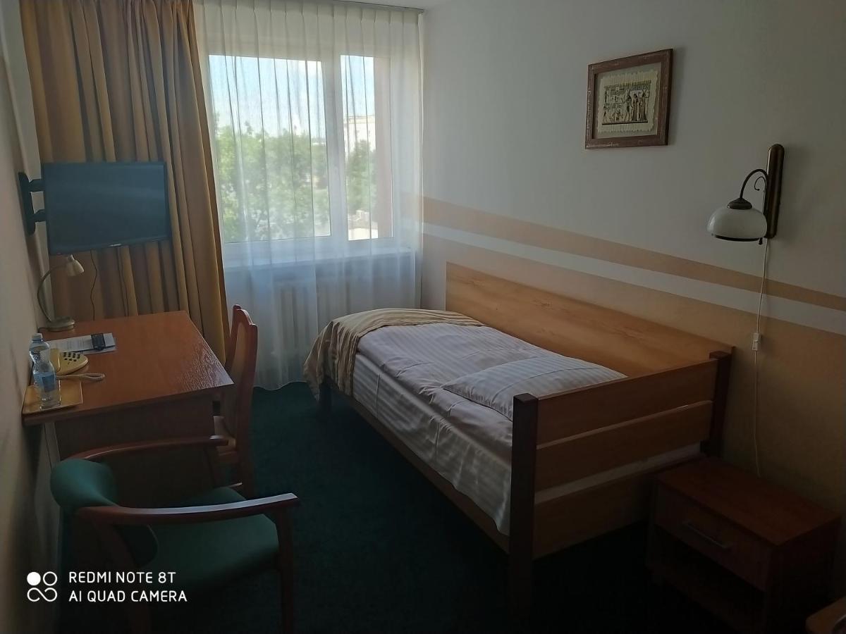 Hotel Konin Konin  Eksteriør bilde